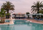Kypr - květen 2004  hotel Yianoulla beach