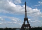 na Eiffelově věži  Eifellova věž : Eifellova věž, architektura, fontána, pomník, pomník-socha, socha, voda, věž