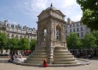 Paříž - květen 2006  fontány : architektura, fontaion of innocents, fontána, pomník, pomník-socha, socha