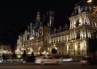 Paříž - květen 2006  pařížská radnice : architektura, fontána, noční, pomník, pomník-socha, radnice, socha